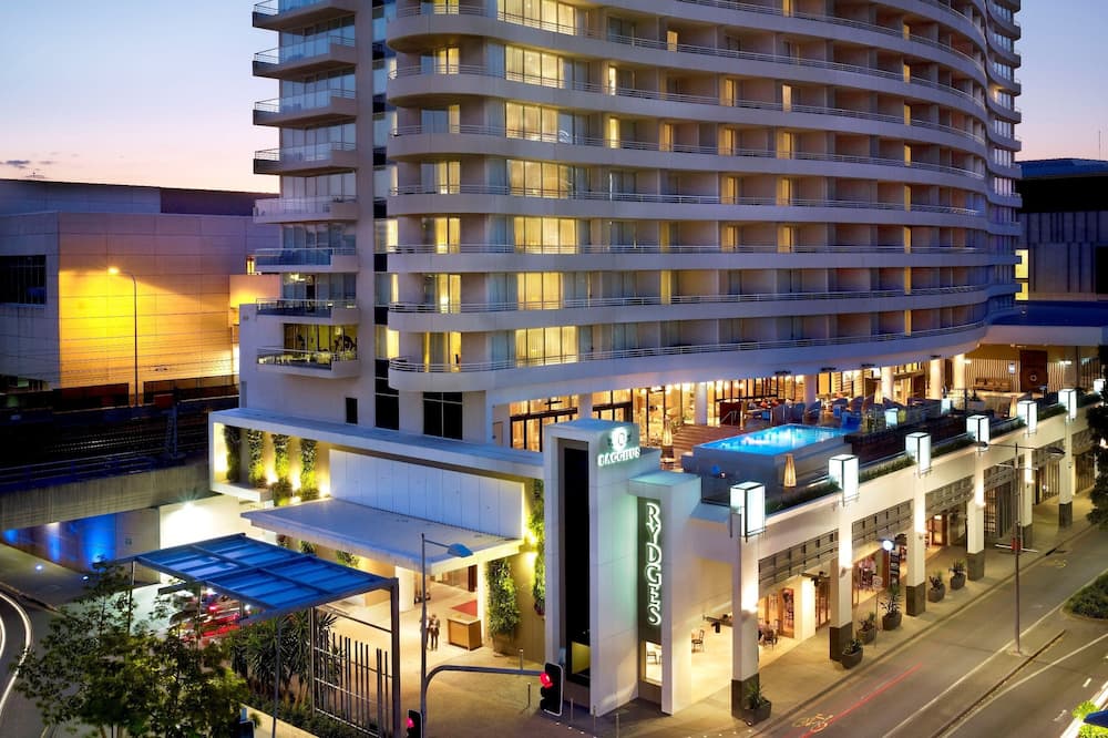 Rydges South Bank