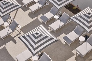 Terrace/patio - Chifley on South Terrace (Adelaide)