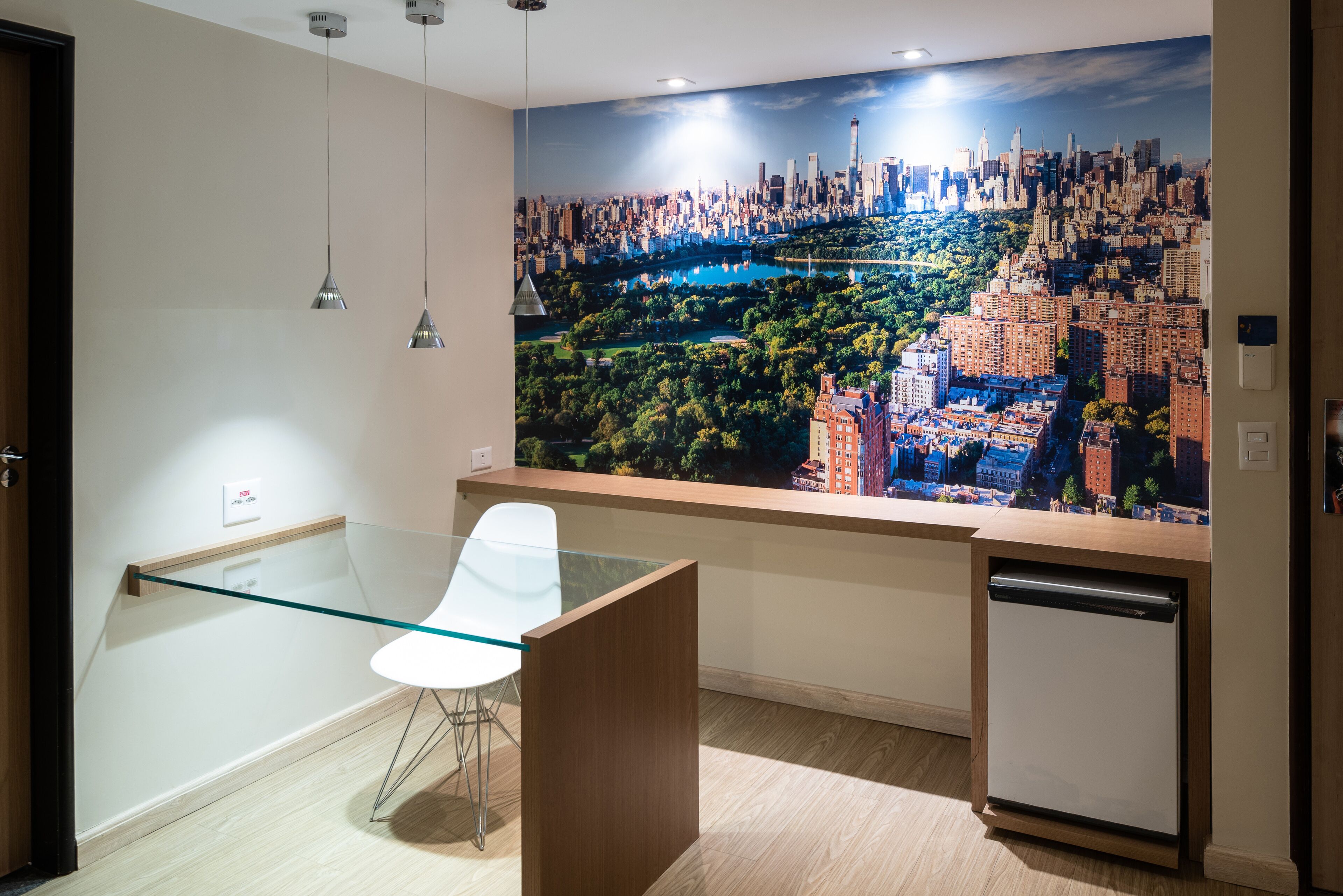 superior twin room | 1 bedroom, minibar, in-room safe, blackout curtains