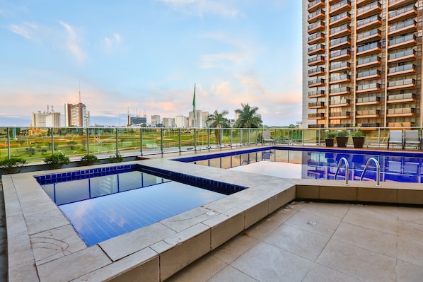 Outdoor pool, pool loungers