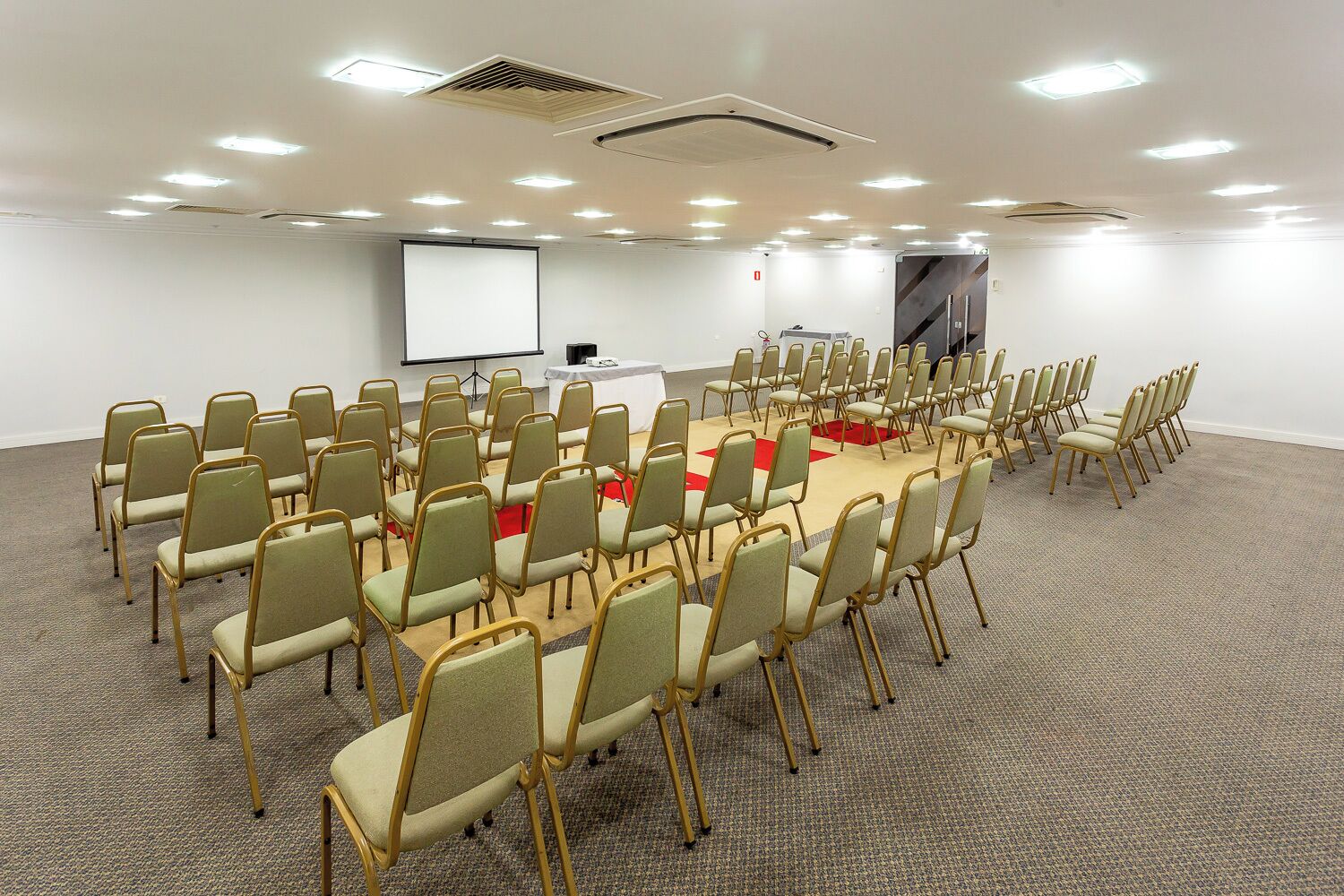 Photo - Roochelle Hotel by Nobile