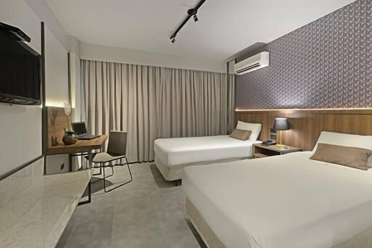 Minibar, free WiFi, alarm clocks, bed sheets
