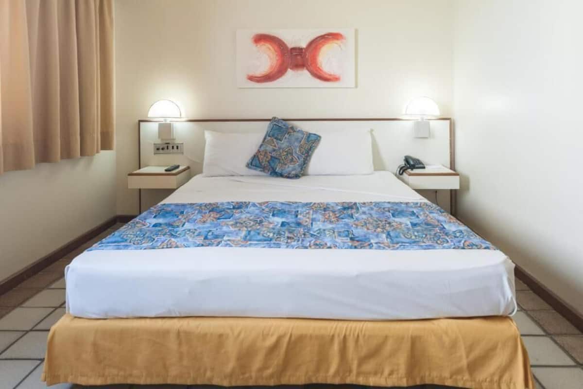 In-room safe, individually decorated, individually furnished, desk