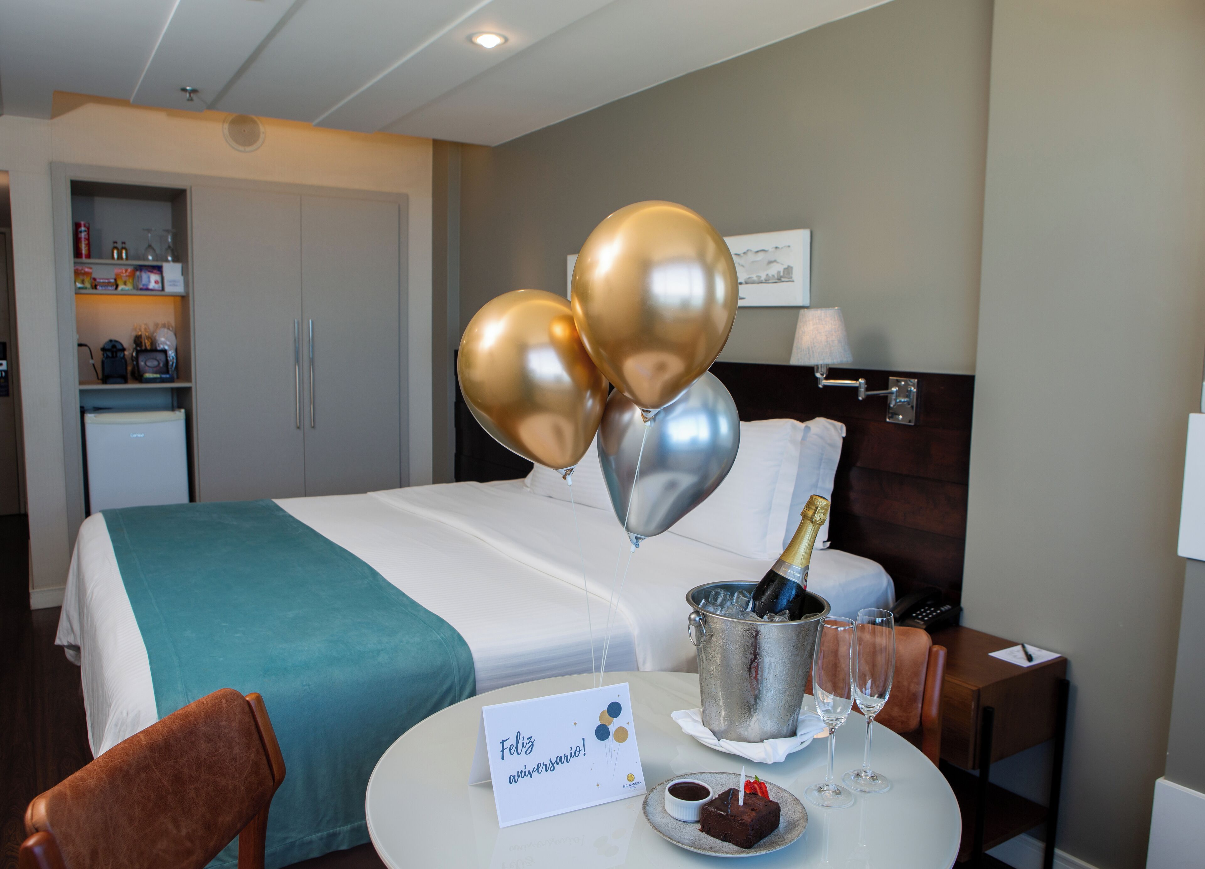 room service – dining