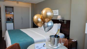Room service - dining