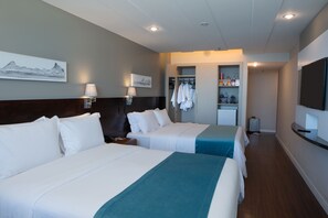 Family Room, Beach View