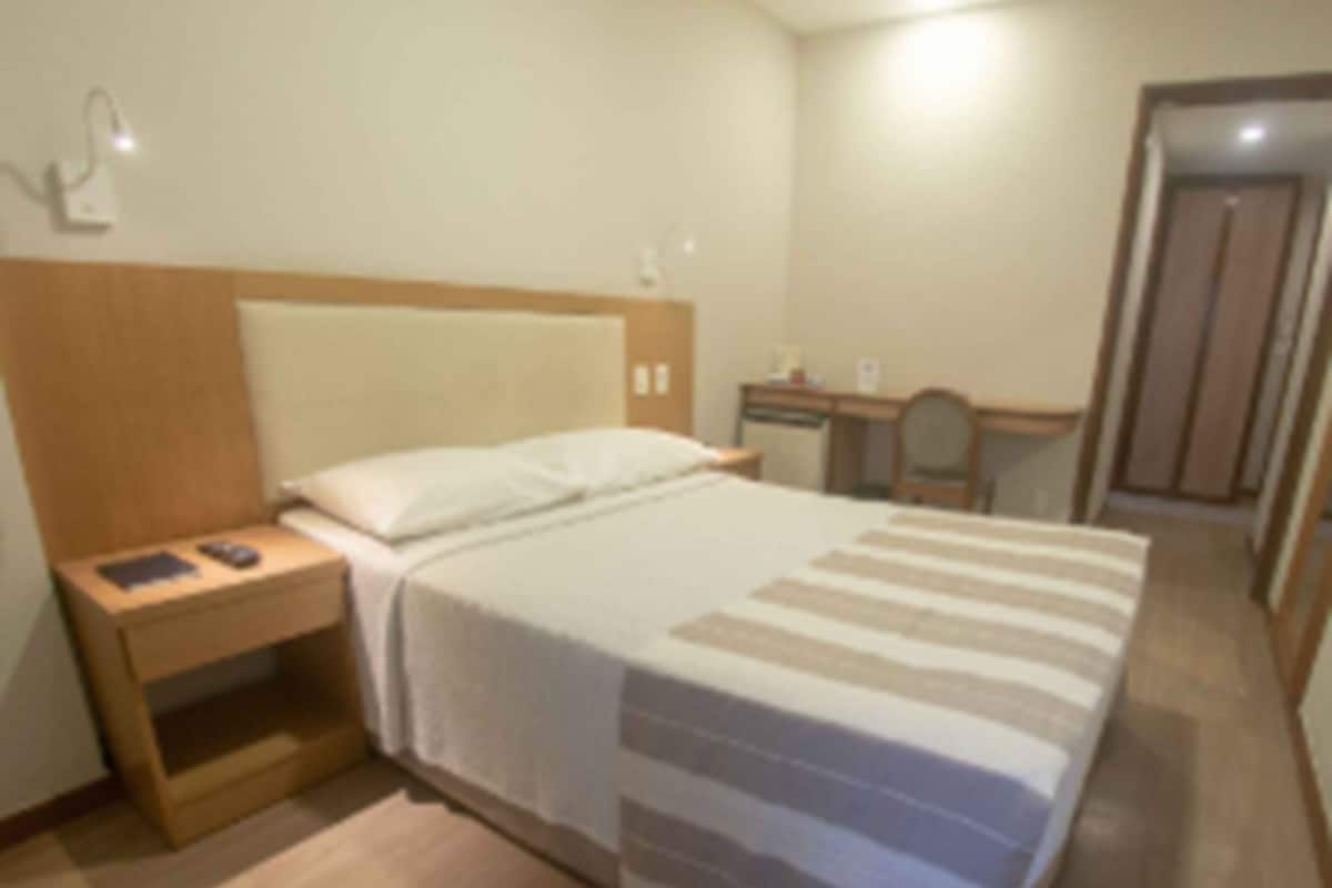 1 bedroom, minibar, in-room safe, laptop workspace