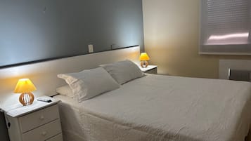 Apartamento básico | Frigobar, cofres nos quartos, berços grátis