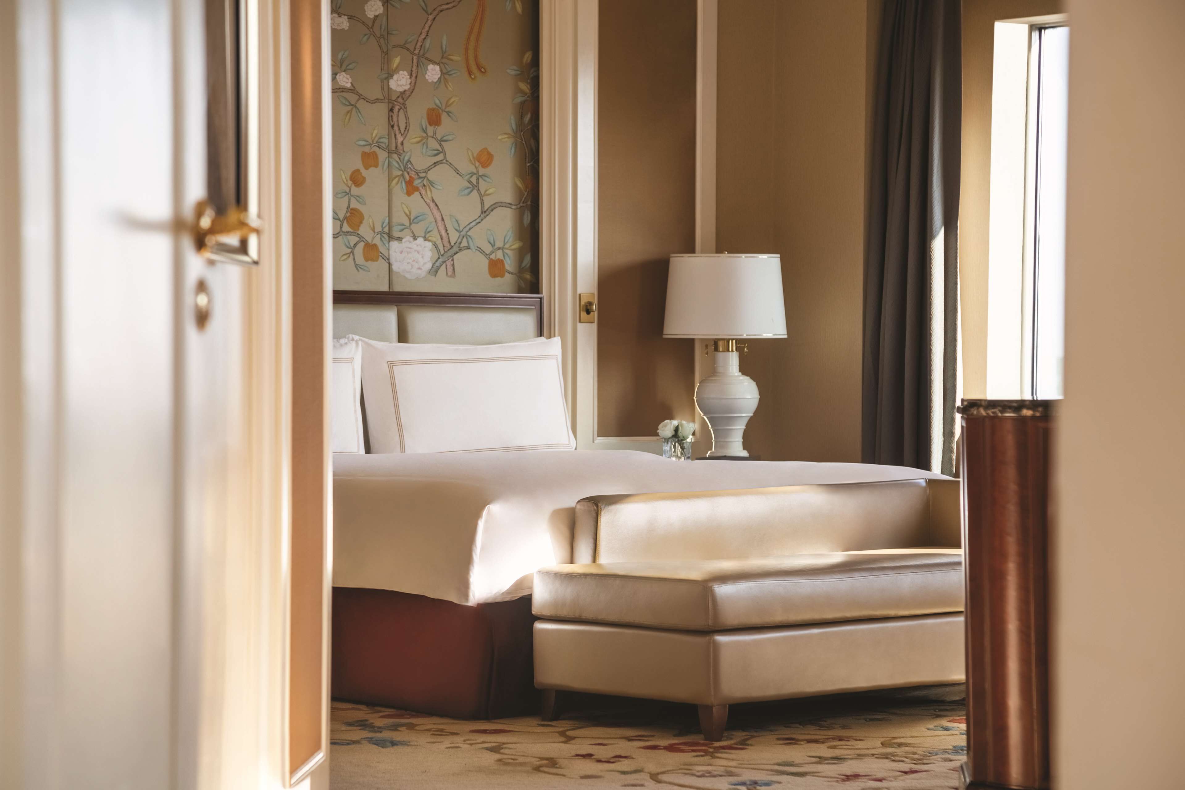 minibar, in-room safe, desk, laptop workspace