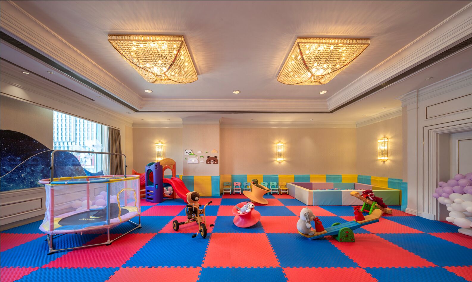 children’s play area – indoor