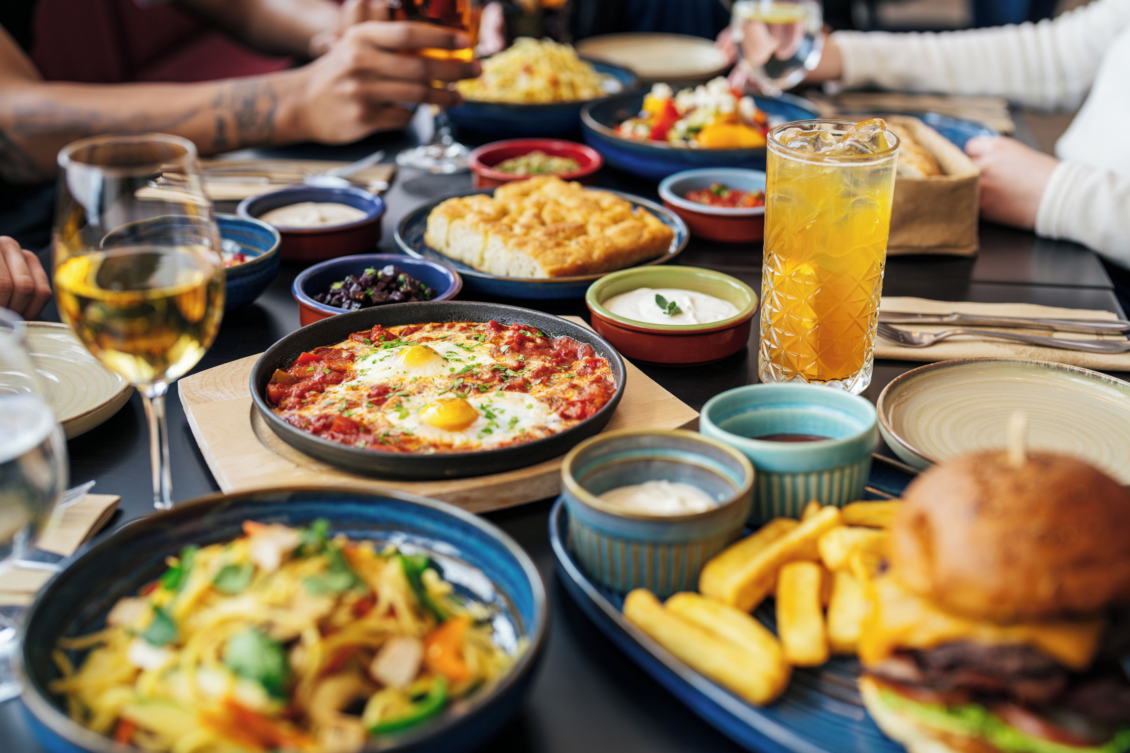 lunch and dinner served