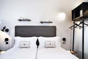 Chambre Supérieure Double ou avec lits jumeaux, 1 grand lit | Literie de qualité supérieure, matelas Select Comfort