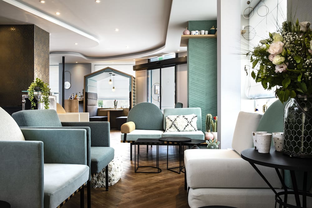 Hôtel Eiffel Saint Charles