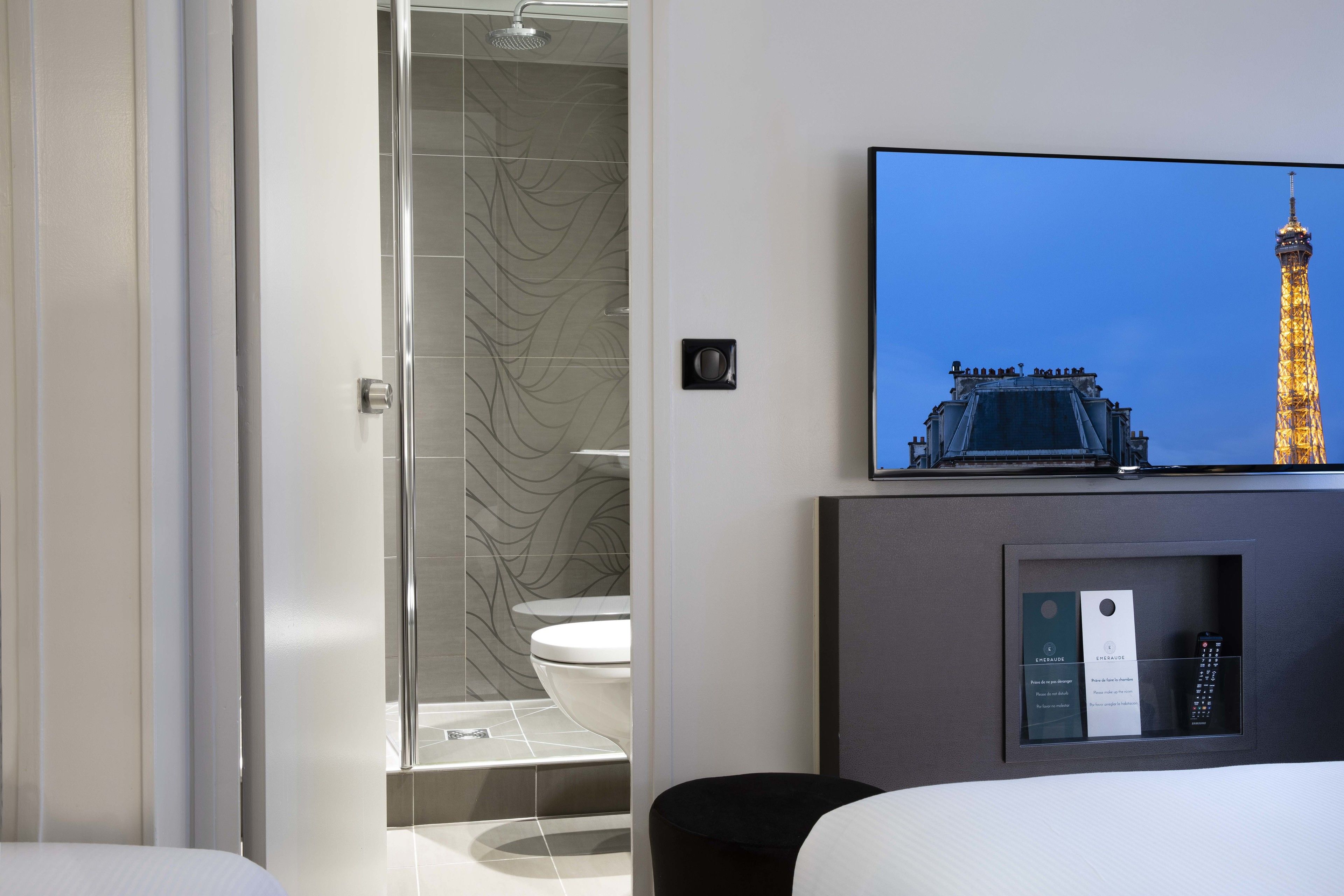 スーペリア ダブルまたはツインルーム クイーンベッド 1 台 | 部屋からの景観