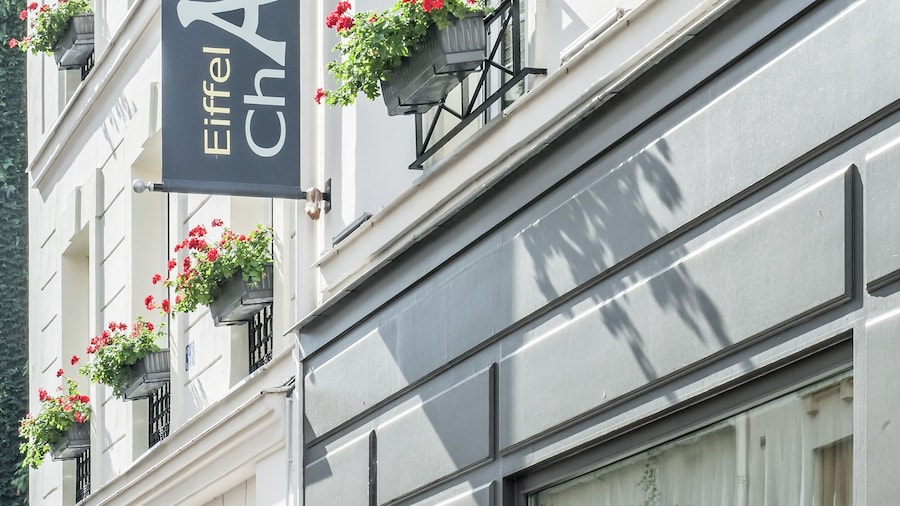 Hôtel Eiffel Saint Charles
