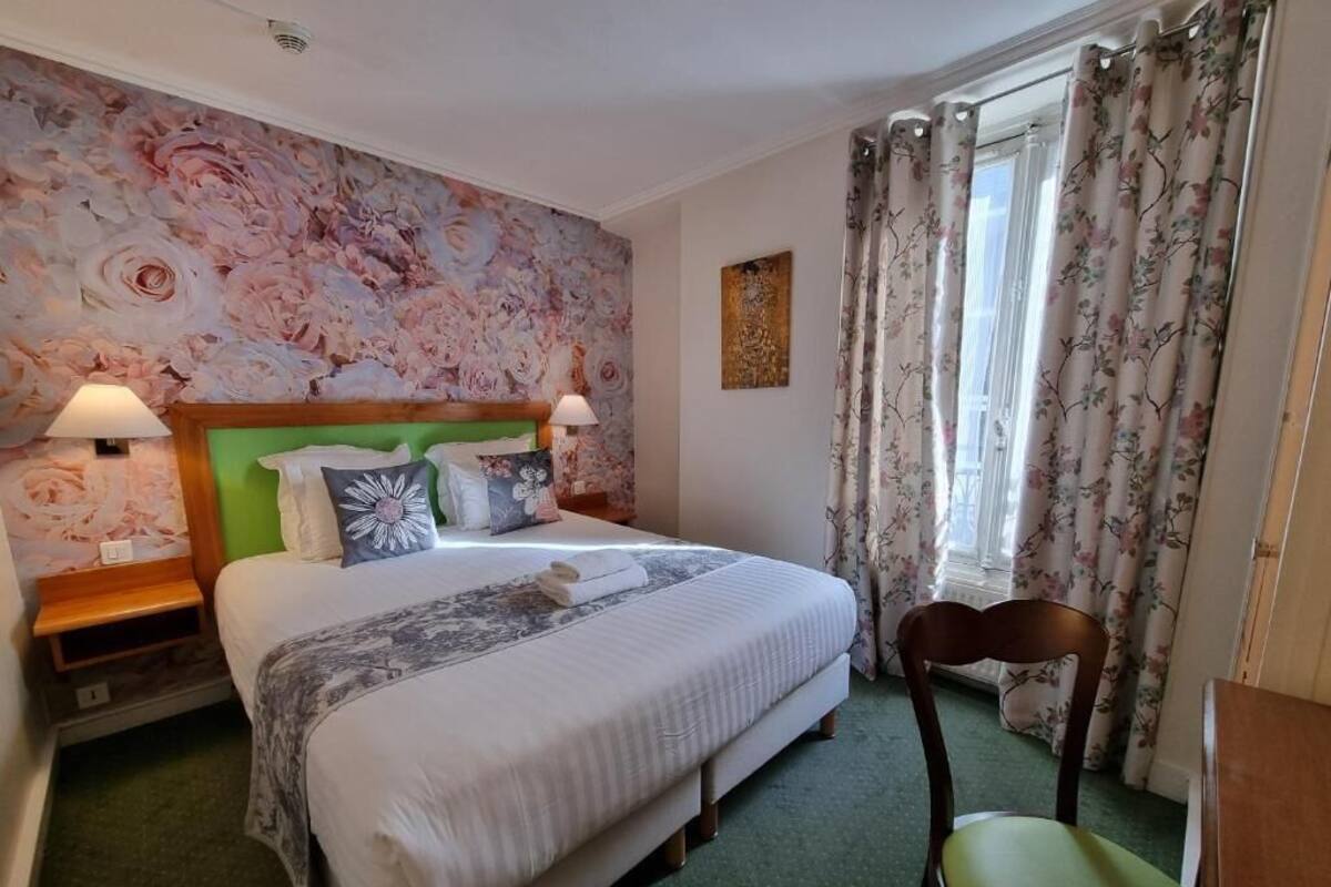 Standard Double Room | Premium bedding, minibar, desk