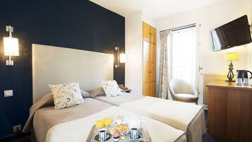 Literie de qualité supérieure, minibar, bureau