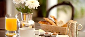 Daily buffet breakfast (EUR 12 per person)