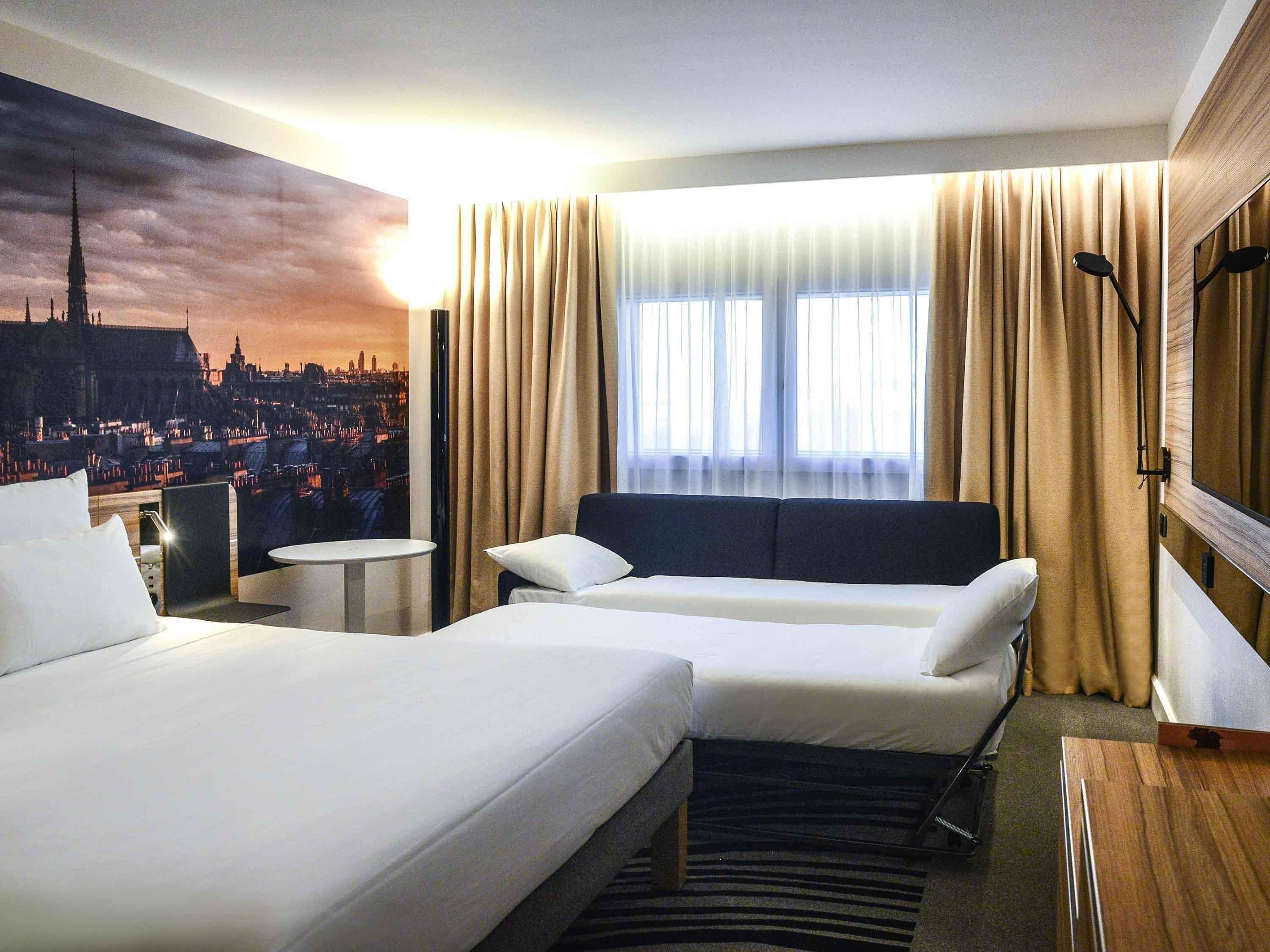 Superior-rum - 1 queensize-säng med bäddsoffa | Sängtillbehör av högsta kvalitet och memory foam-madrasser