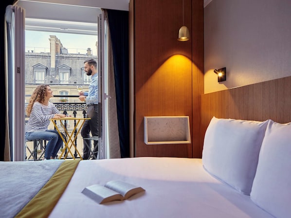 Minibar, coffres-forts dans les chambres, bureau, chambres insonorisées