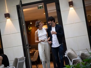 Bar (on property) - Mercure Paris Opéra Garnier (Paris)