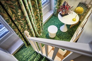 Suite (Duplex) | Roba de llit d'alta qualitat, minibar i caixa forta a l'habitació 