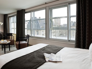 Privilege, Room, 1 Double Bed | Premium bedding, pillowtop beds, minibar, in-room safe