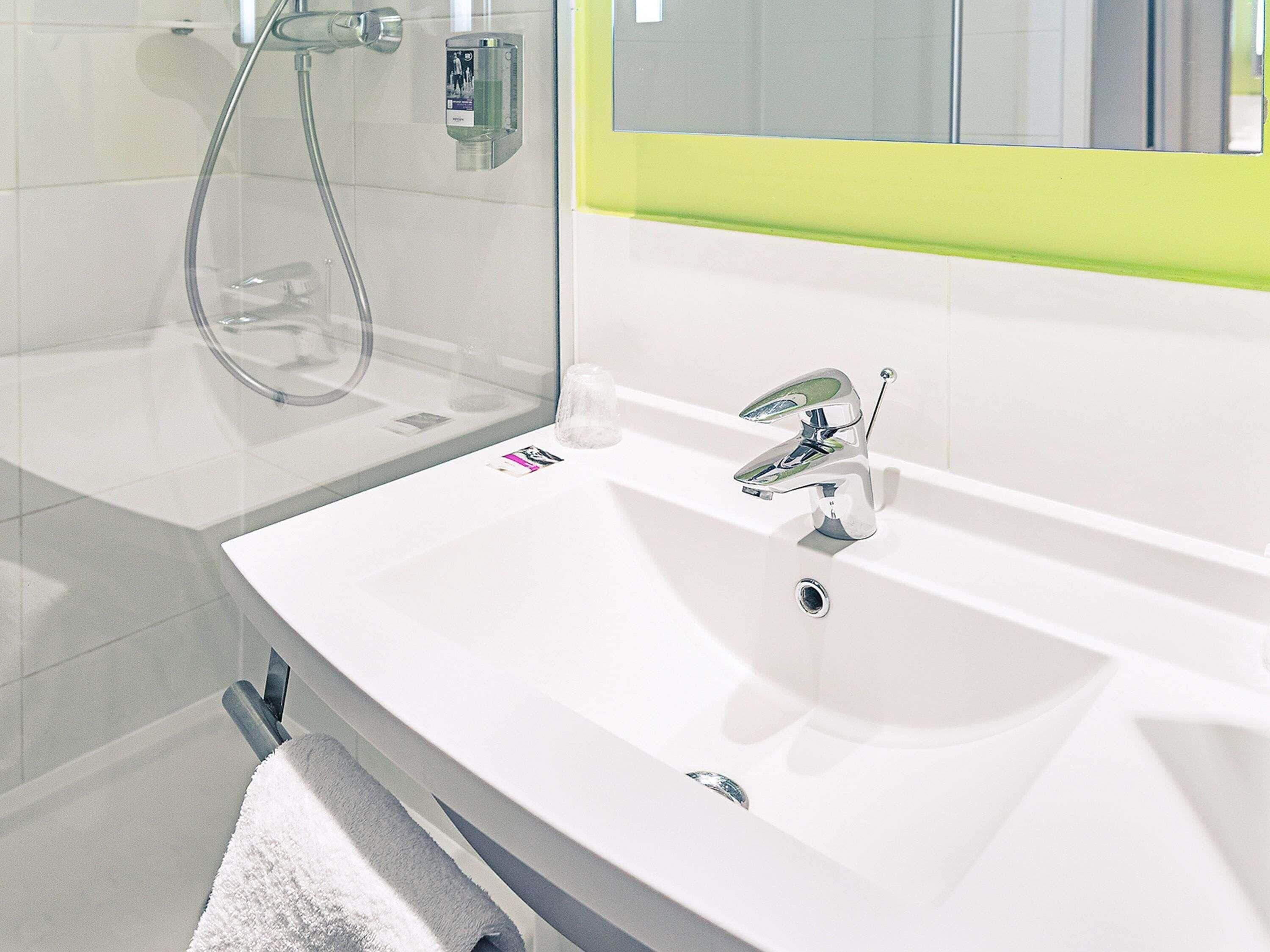 Classic Room, 1 Double Bed | Premium bedding, pillowtop beds, minibar, in-room safe