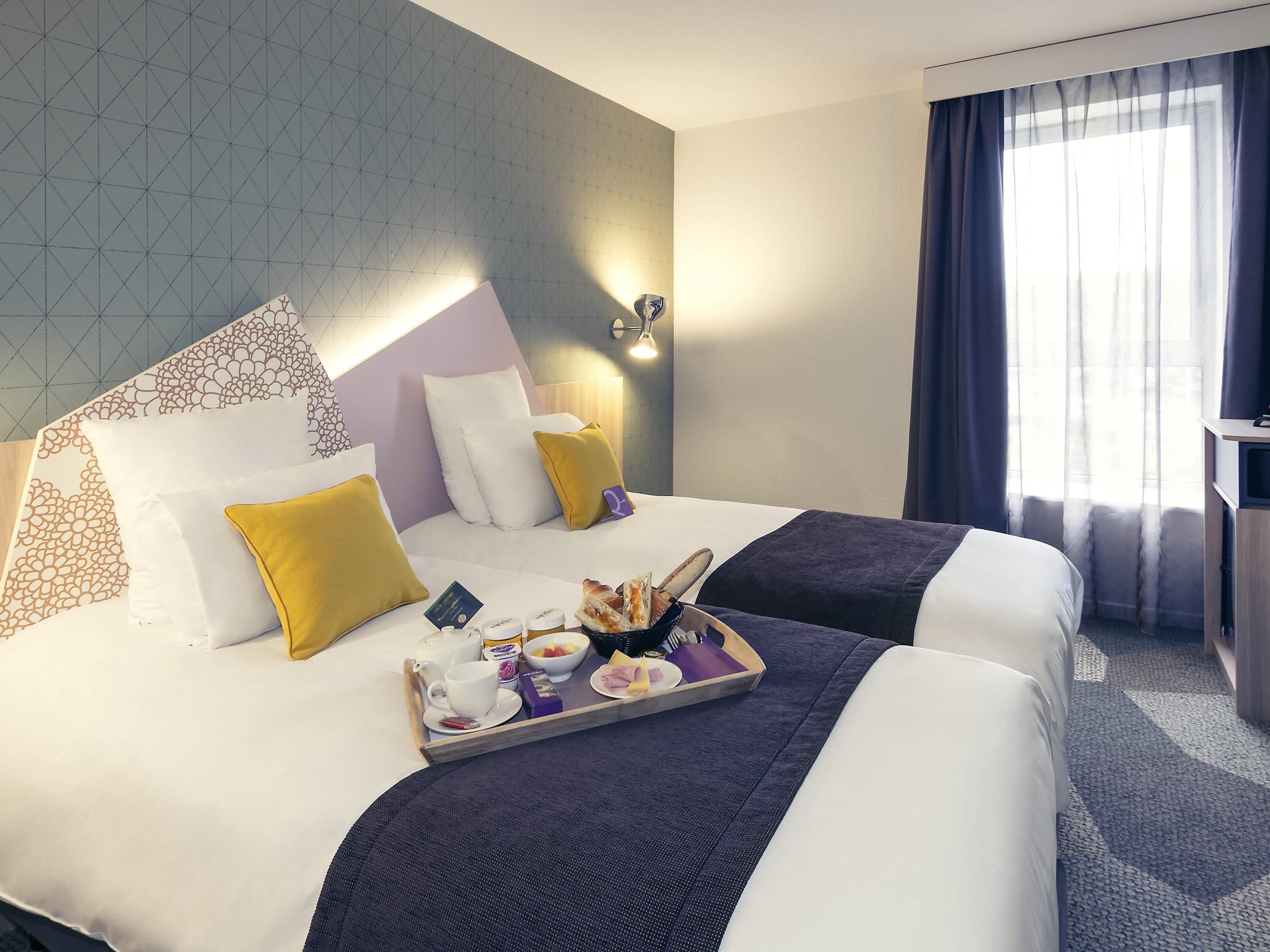 Literie de qualité supérieure, surmatelas, minibar