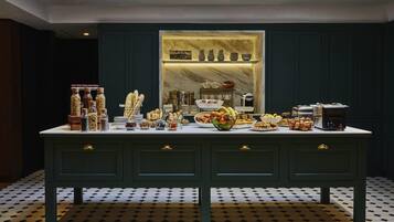 Daily buffet breakfast for a fee