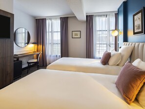 Classic Twin Room, 2 Twin Beds | Premium bedding, Select Comfort beds, minibar, in-room safe - Mercure Versailles Chateau (Versailles)