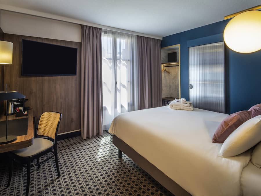 Premium bedding, Select Comfort beds, minibar, in-room safe