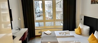 Alfa Hotel