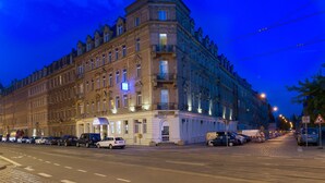 Front of property - evening/night - Ibis Styles Dresden Neustadt (Dresden)