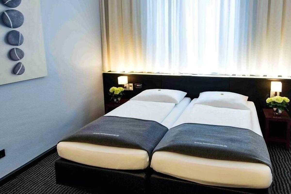 Premium bedding, minibar, desk, laptop workspace