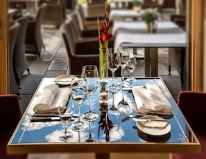Restaurant - Dorint Thermenhotel Freiburg (Freiburg im Breisgau)
