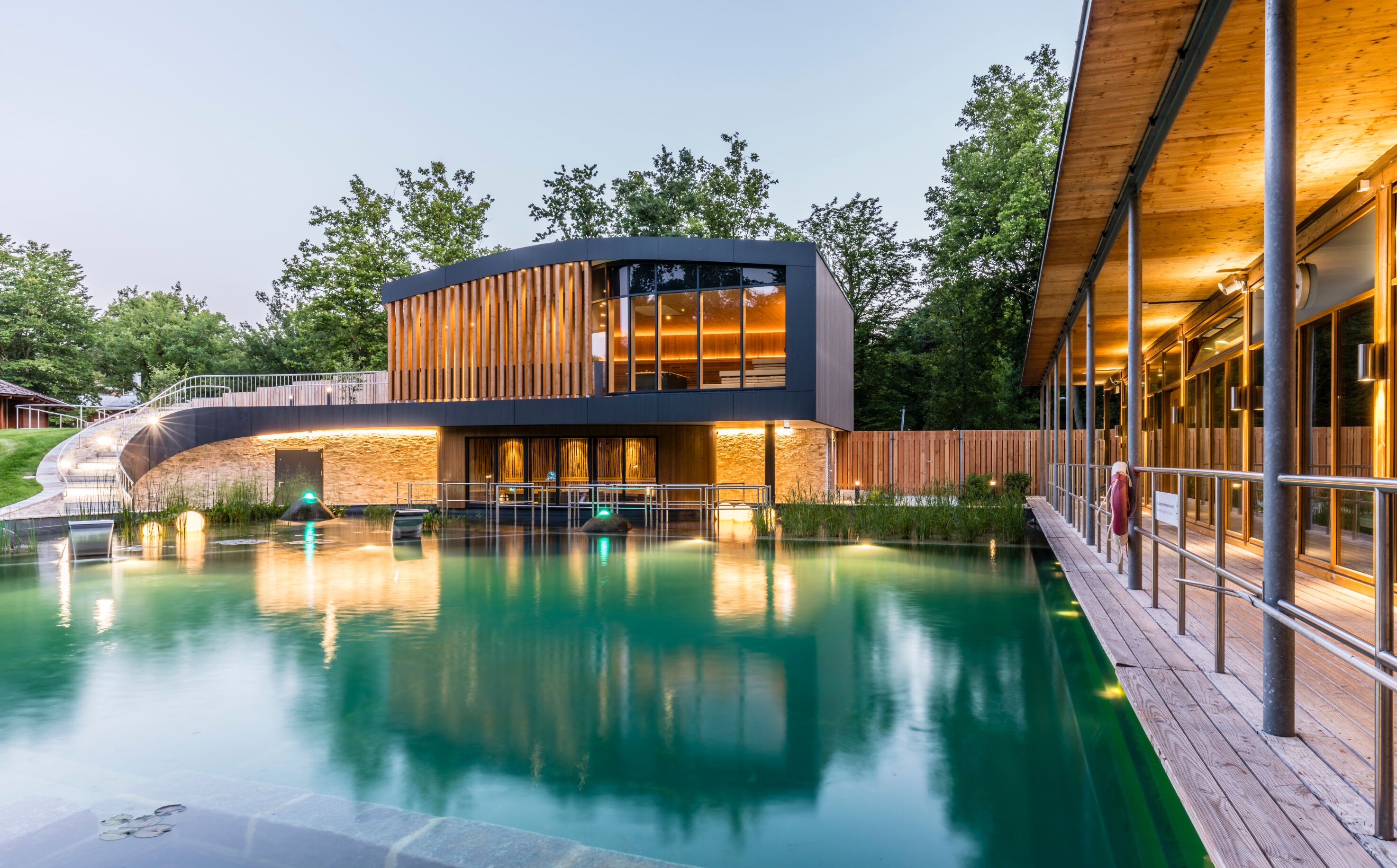 2 indoor pools, outdoor pool, open 9:00 am to 9:00 pm, pool loungers