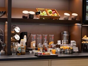 Daily buffet breakfast (EUR 13.9 per person)