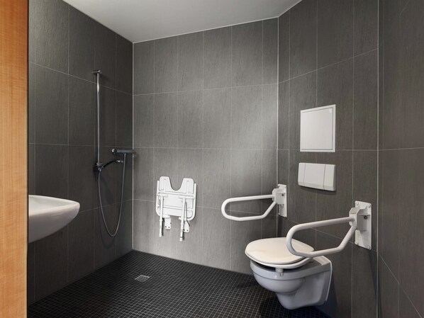 Shower, free toiletries, hair dryer, towels