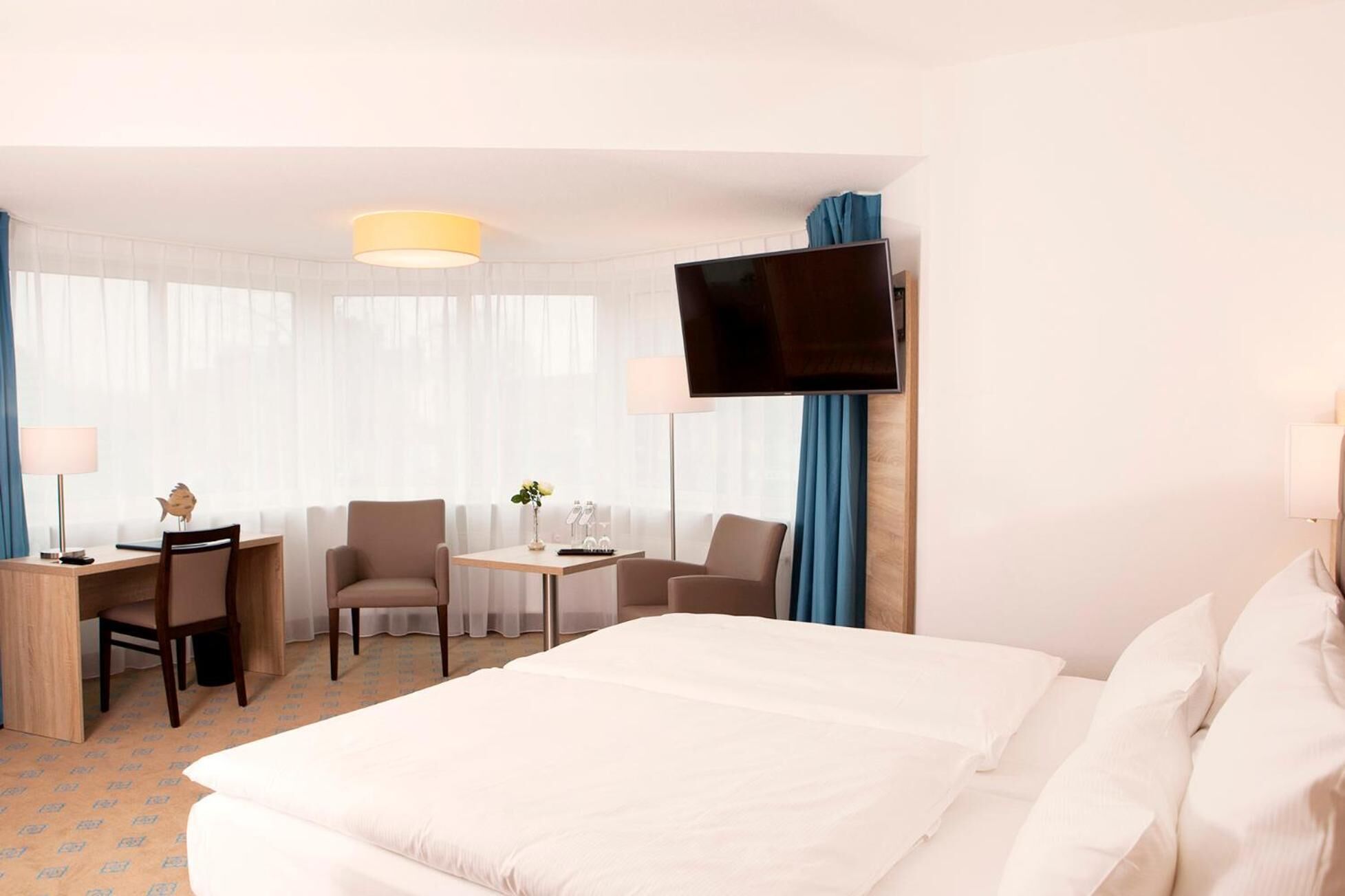 premium bedding, in-room safe, desk, blackout curtains