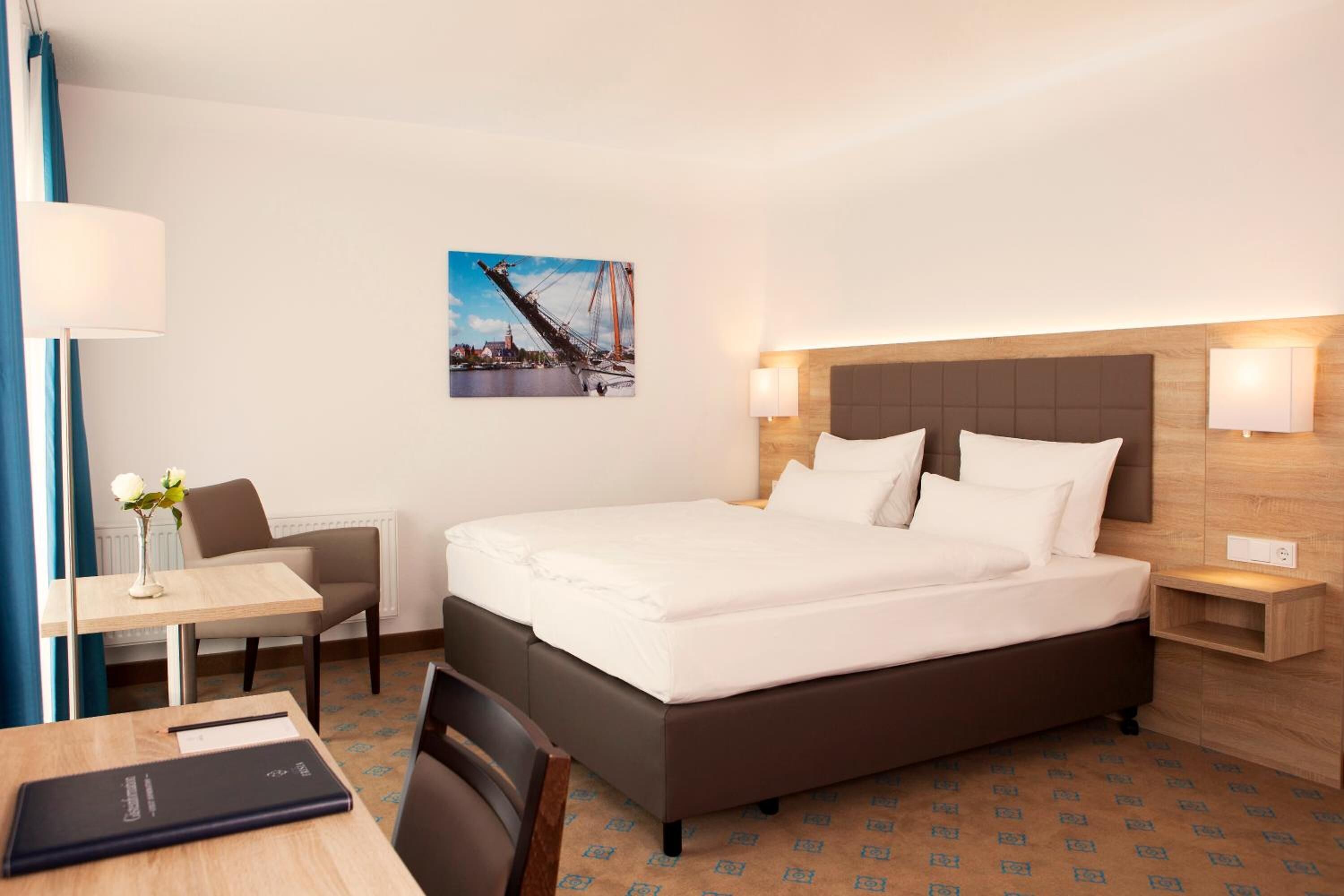 premium bedding, in-room safe, desk, blackout curtains