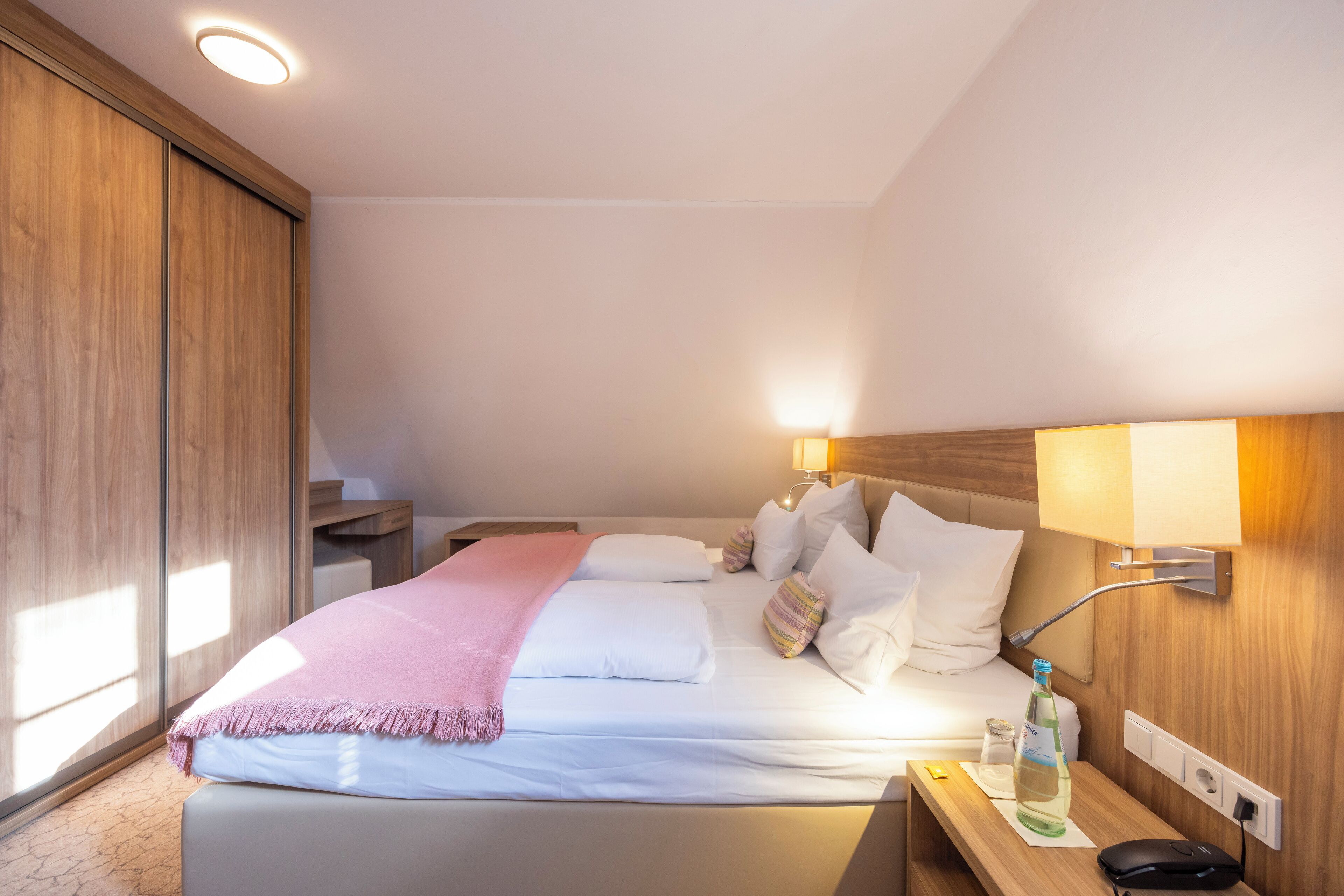 suite, 1 bedroom | 1 bedroom, desk, free wifi, bed sheets