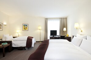 Minibar, in-room safe, desk, iron/ironing board