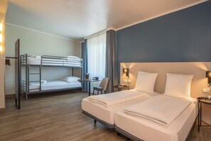 Family Room, Multiple Beds | Hypo-allergenic bedding, in-room safe, desk, soundproofing