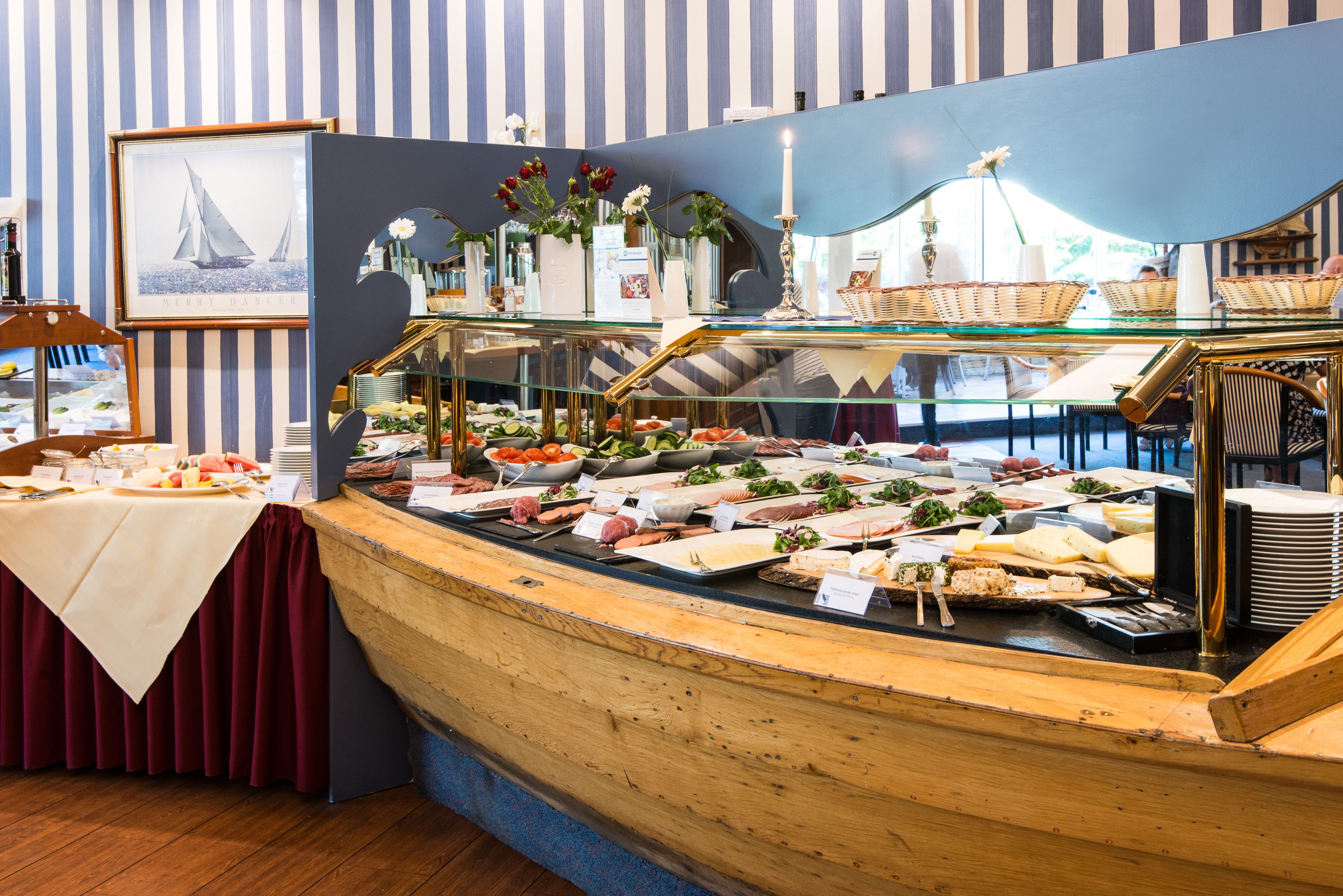 daily buffet breakfast (eur 15 per person)