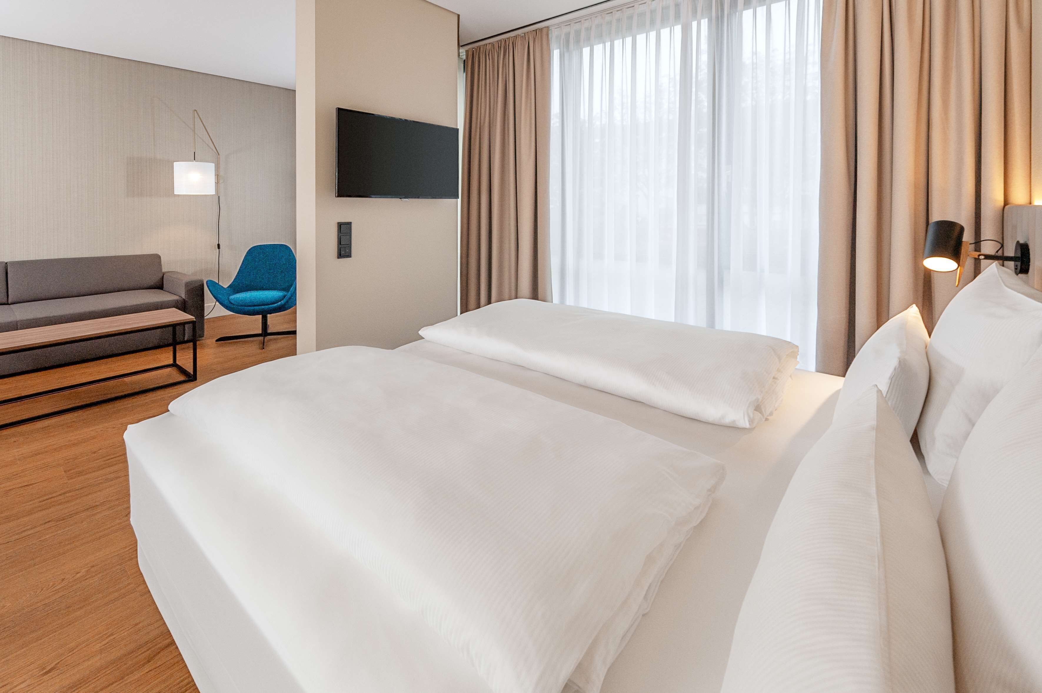 premium bedding, in-room safe, desk, blackout curtains