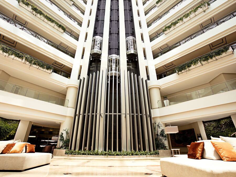 Pintu masuk interior