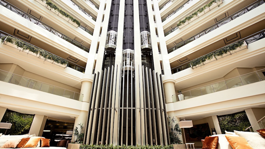 Tikal Futura Hotel & Convention Center