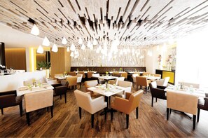 Daily buffet breakfast (GTQ 180 per person) - Tikal Futura Hotel & Convention Center (Guatemala City)