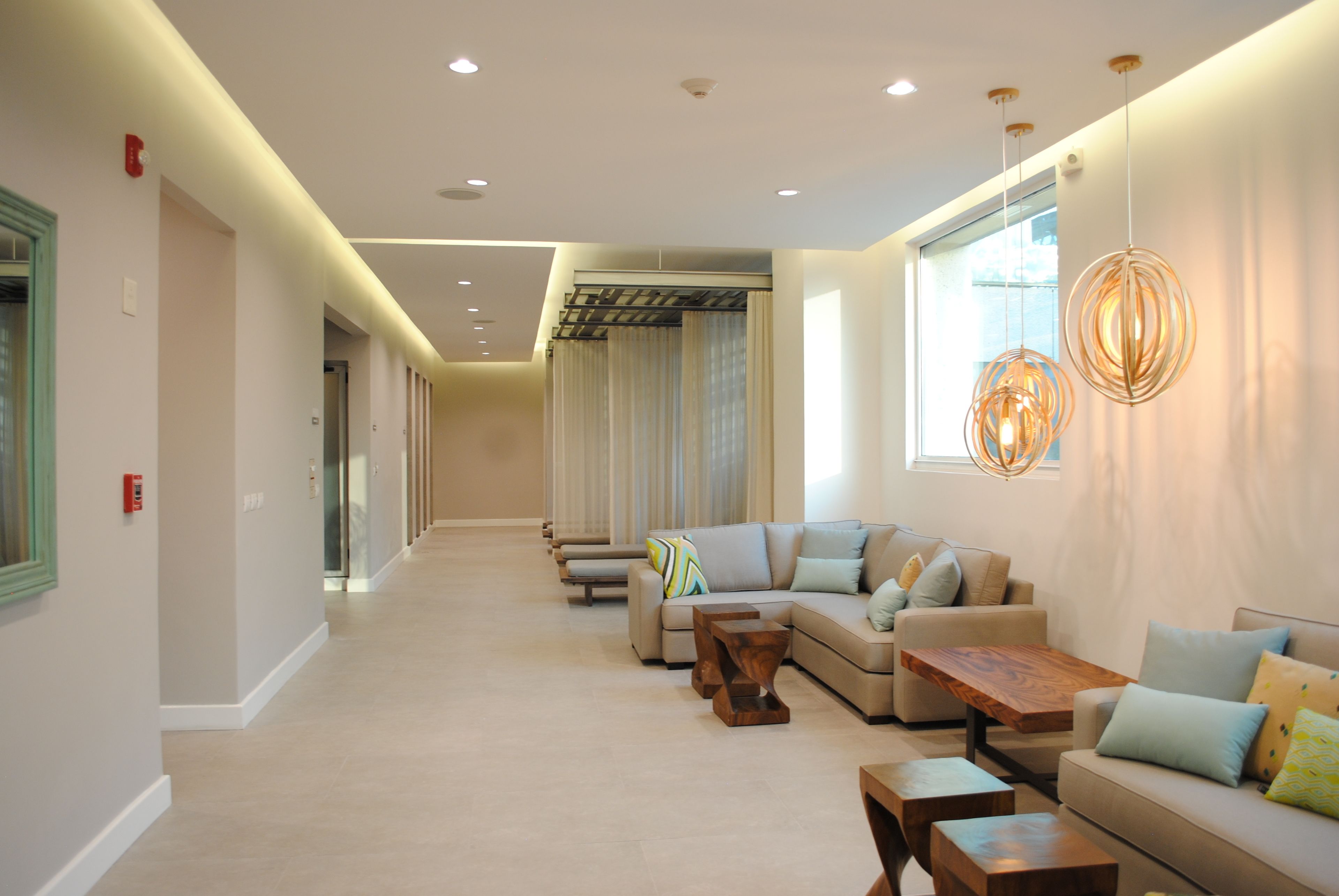 couples treatment room(s), sauna, steam room, hot stone massages